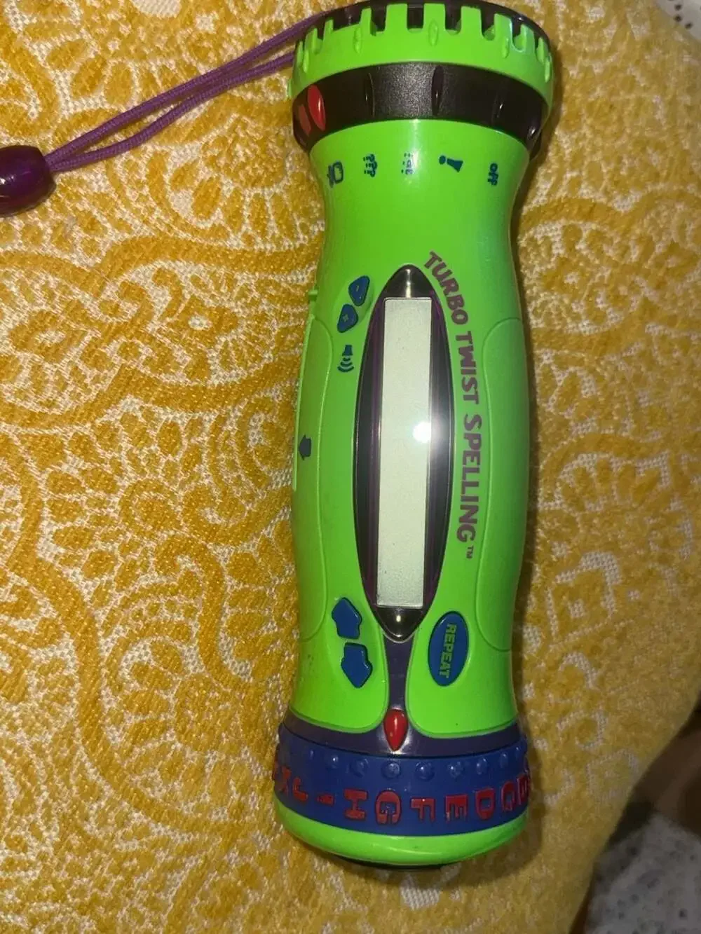 LeapFrog LeapZone Turbo Twist Spelling Handheld Electronic Learning Toy